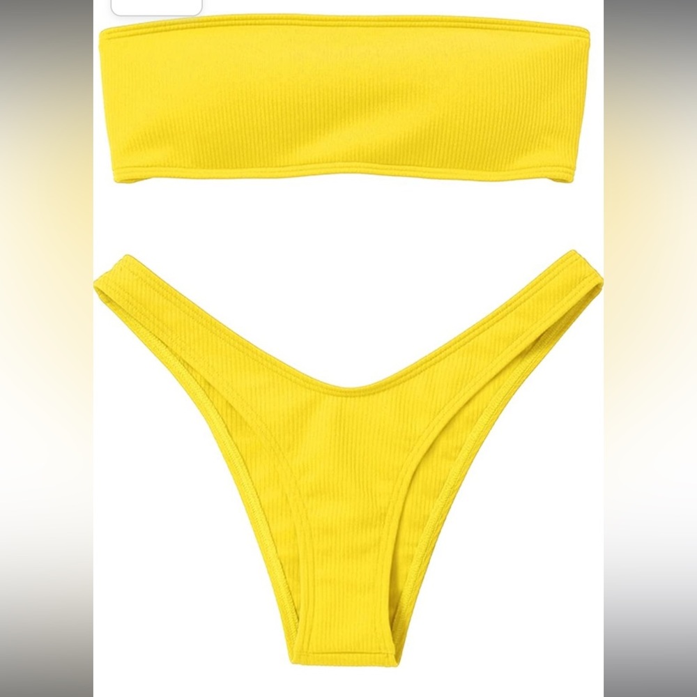 Zaful Ribbed Bikini Set. Size 8. NWT.